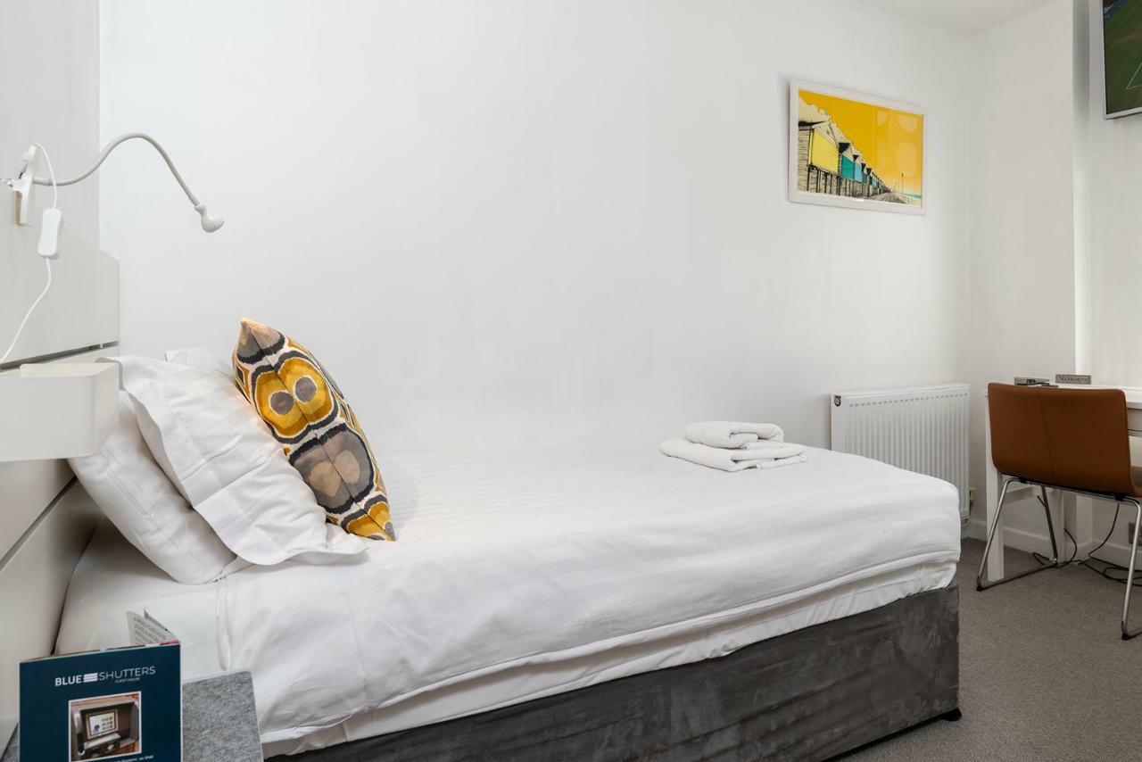 Blueshutters Hotel Poole Eksteriør billede
